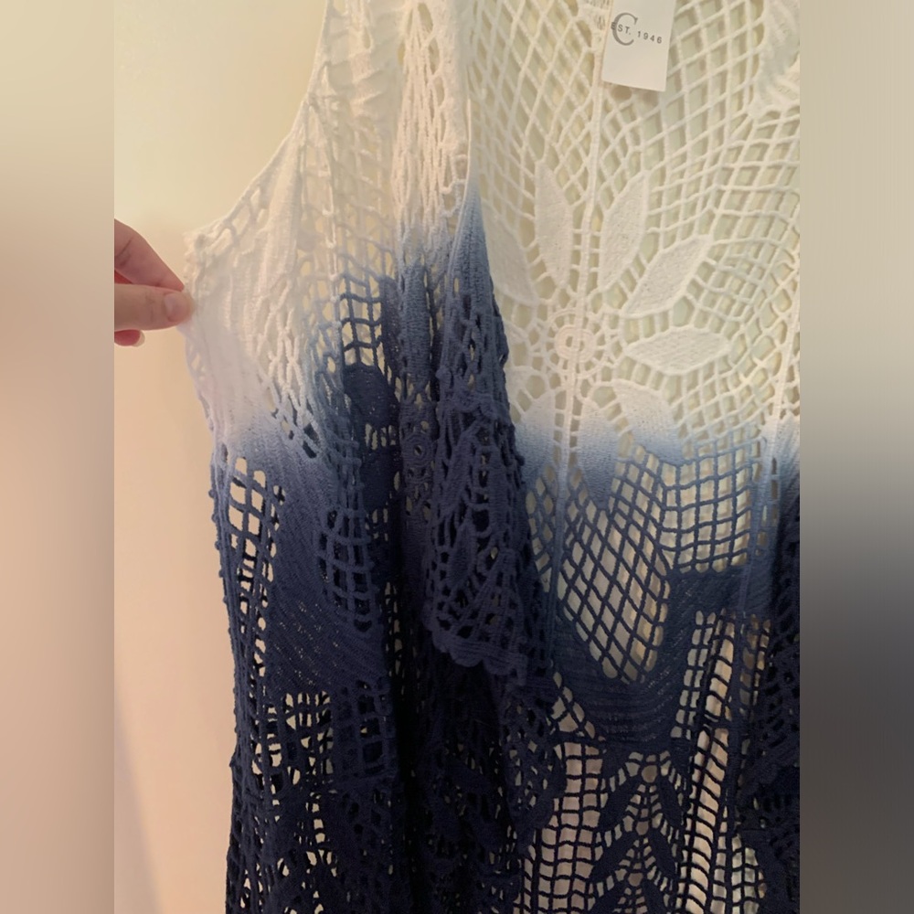 Blue ombré crochet vest. Size 22/24 - Picture 2 of 4